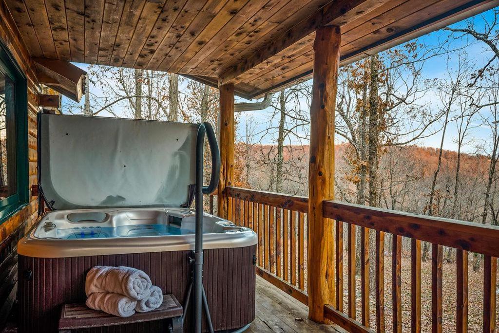 Fly Away Cabin- Modern, Serene, And Convenient Compton Kültér fotó