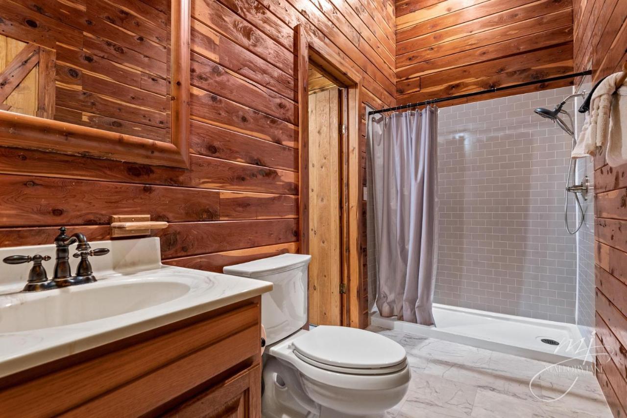 Fly Away Cabin- Modern, Serene, And Convenient Compton Kültér fotó